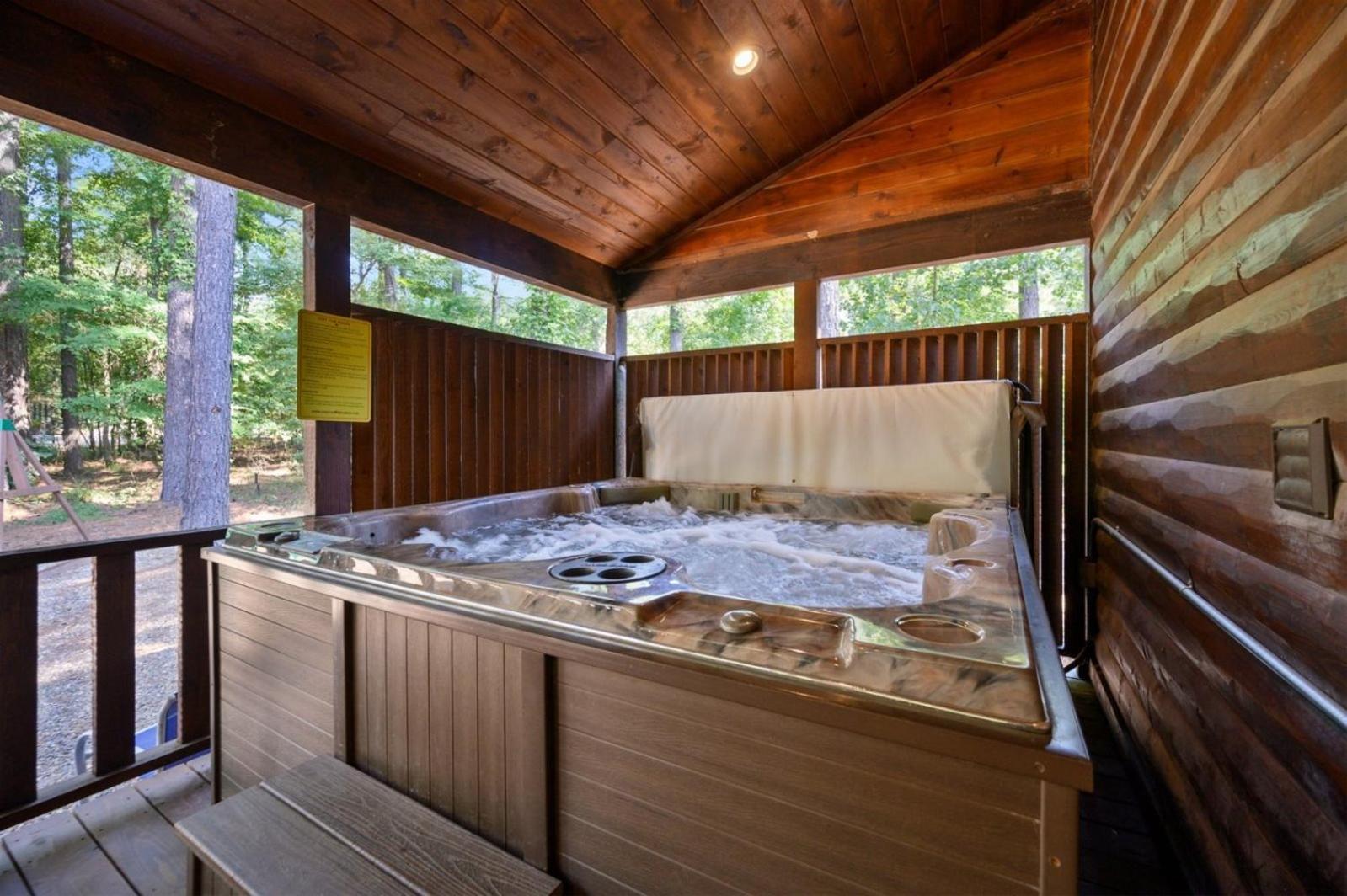 Вилла Diamond In The Pines Брокен-Боу Экстерьер фото